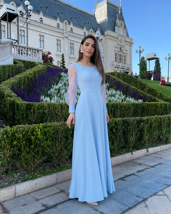 Long elegant blue dress